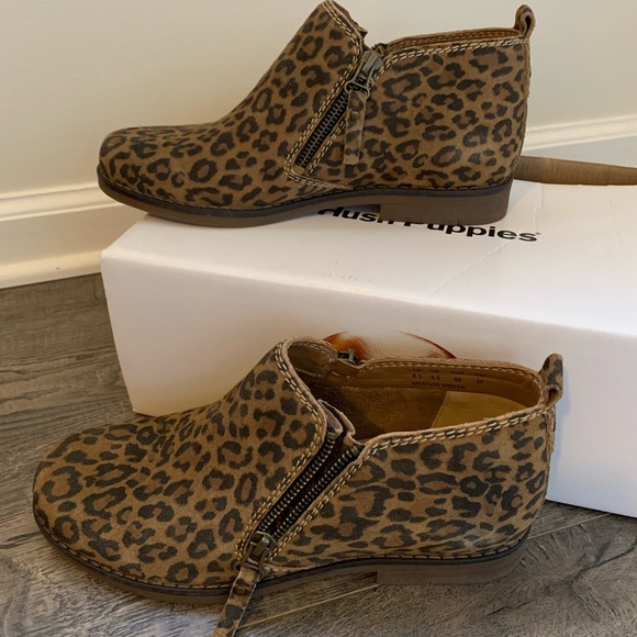 Hush Puppies Shoes - 8.5 Medium Hush Puppies amazing Cayto Leopard Boots